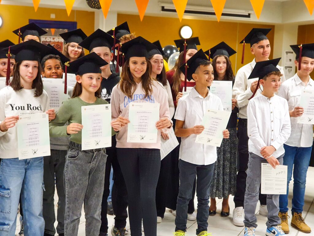 Photo des diplômés Cambridge de l'institution