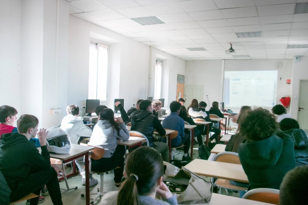 Salle de classe lycée professionnel de l'institution