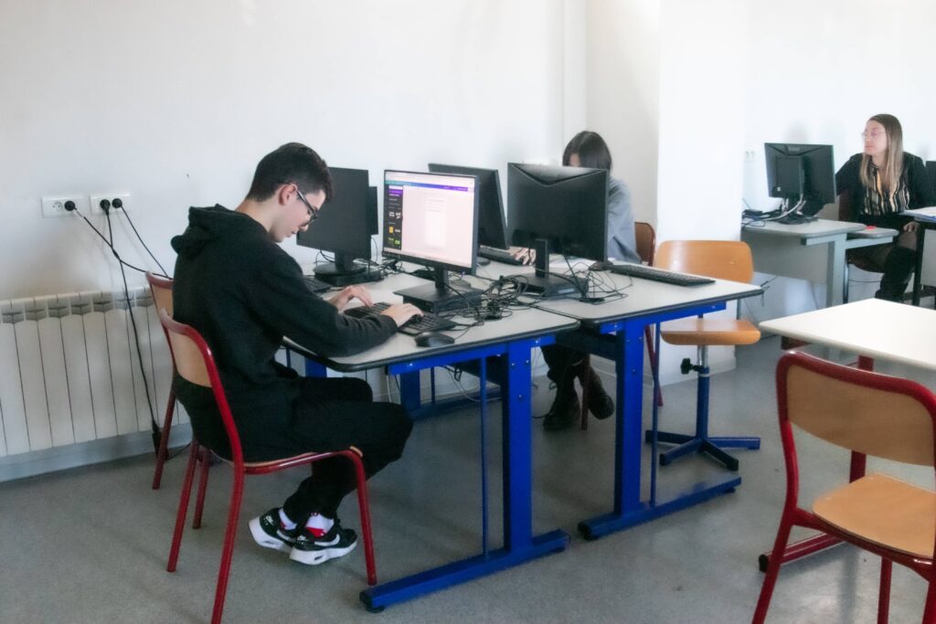 classe de seconde du lycée professionnel à cuers de l'institution Sainte Marthe